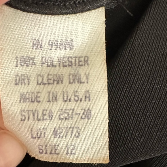 Drama Black Crepe Gored Flip Fun Party Event Skirt size 12 - Picture 14 of 15